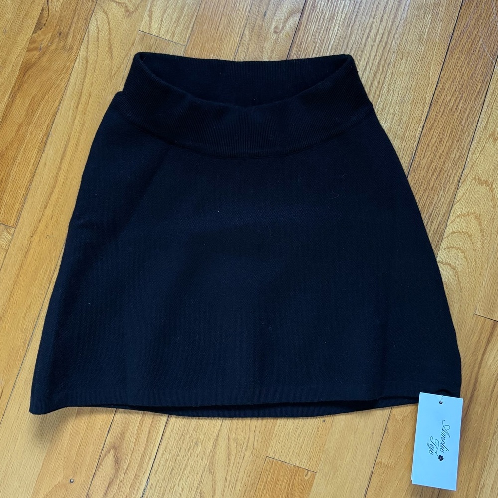 Amelie Teje Black Sportiva Knit Mini Skirt